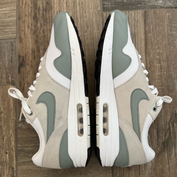 Nike Air Max 1 SC 'Mica Green' size 11.5 - Picture 9 of 11
